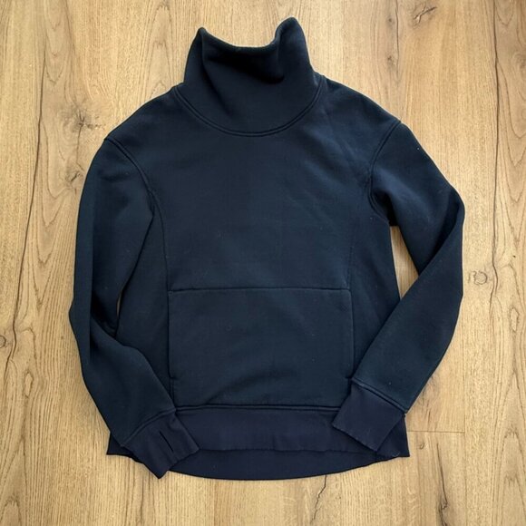 Lululemon Kick the Cold Funnelneck Pullover in Navy - Picture 1 of 3